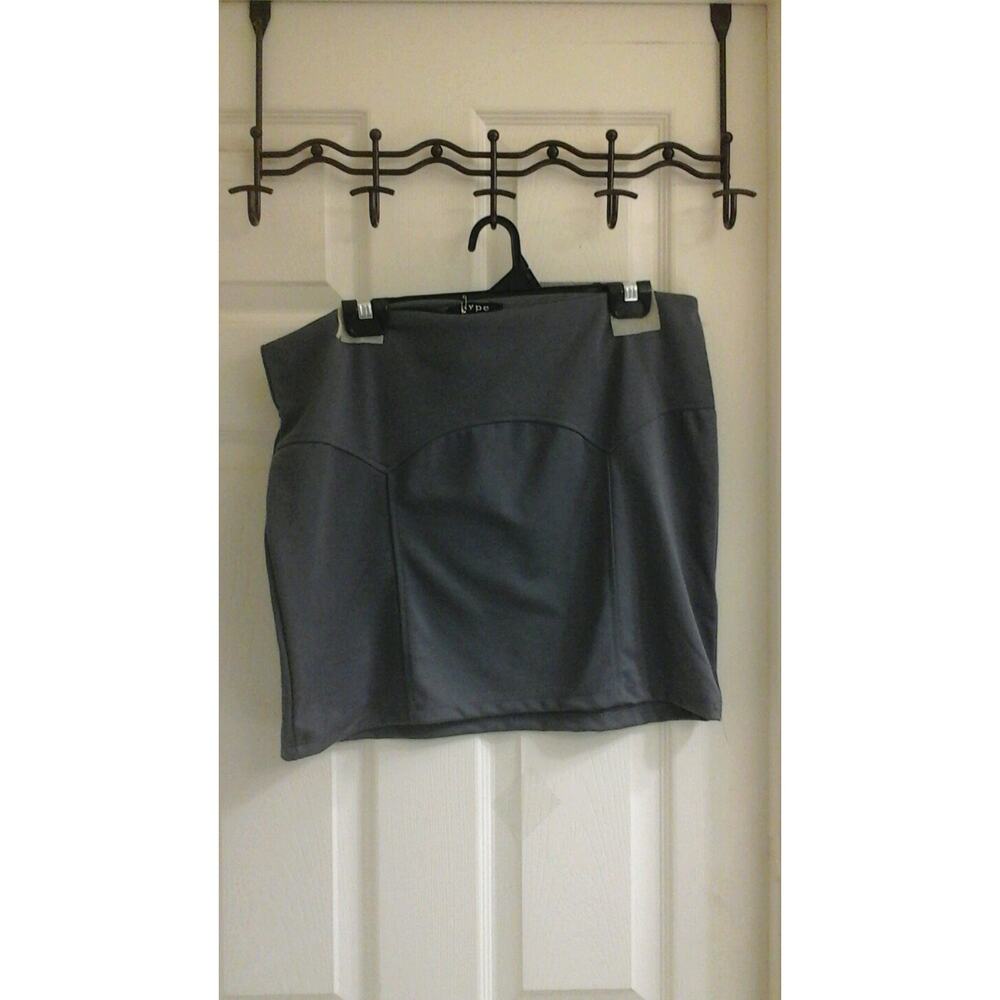 Hype Skirt, gray, sexy mini, women's size L polyester, stretch, Casual, NWT